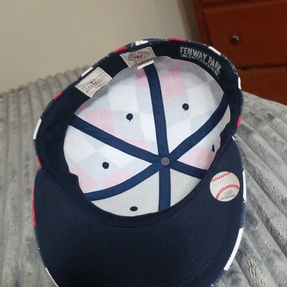 Red sox baseball cap - Picture 2 of 4